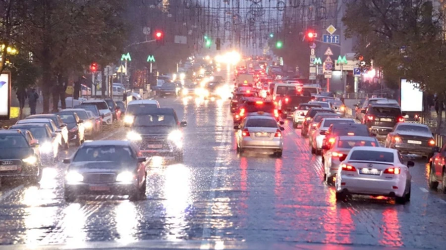 У Києві оголосили жовтий рівень небезпеки – буде слизько