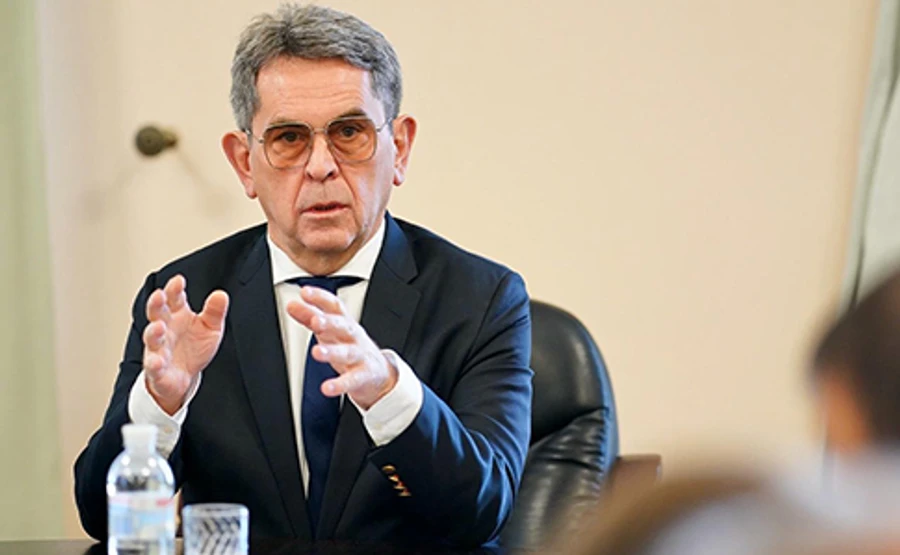 У глави МОЗ Ємця знайшли сумнівний бізнес та нерухомість на десятки мільйонів