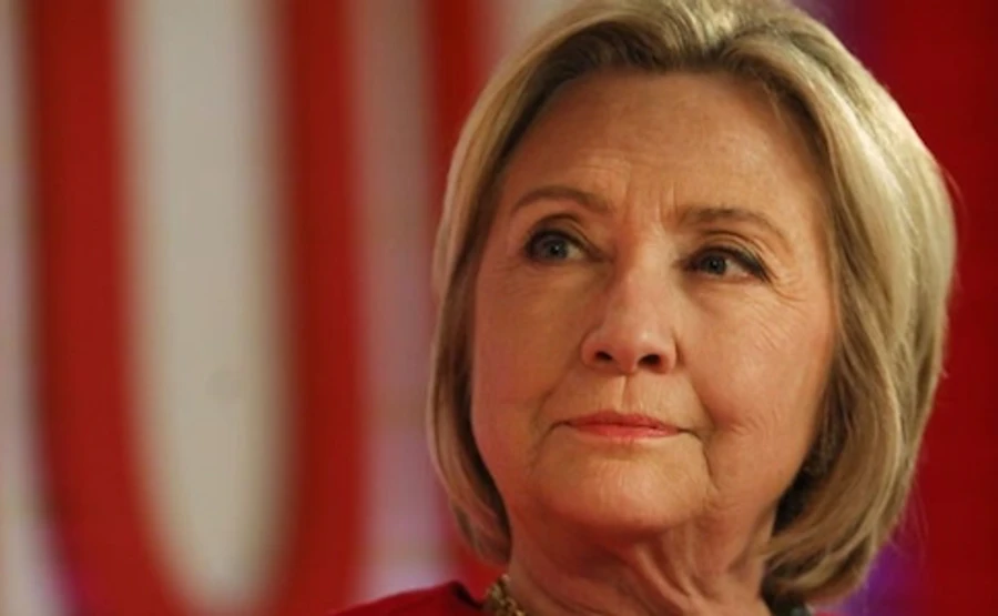 Сенаторы США требуют расследовать связи Хиллари Клинтон с Украиной