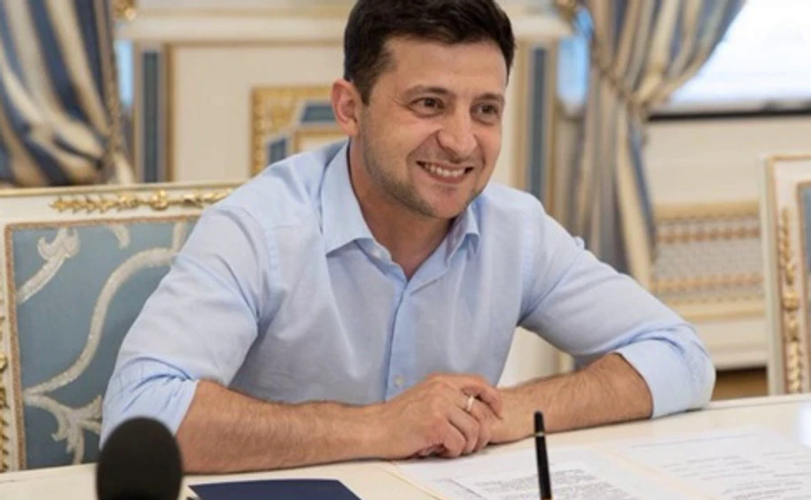 Зеленський скасував два укази Порошенка