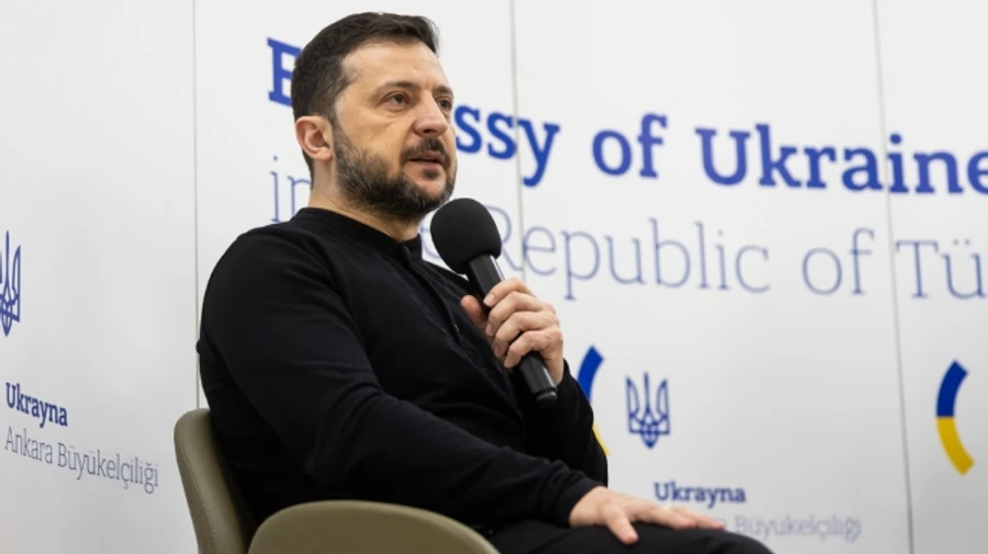 Зеленський: Повернення територій дипломатичним шляхом не означає здачу інтересів України