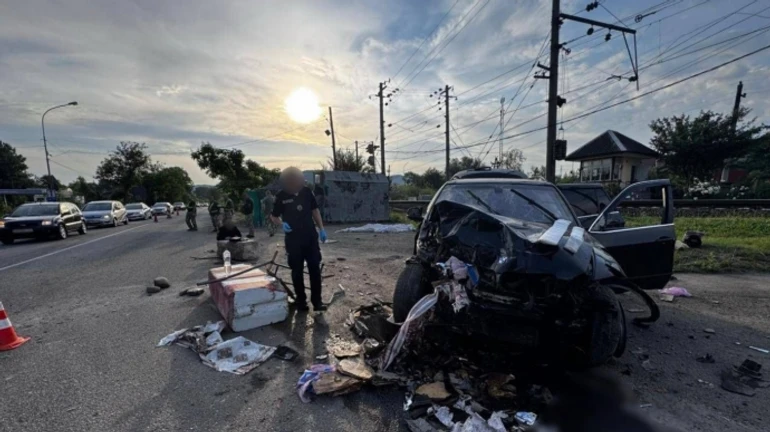 Пьяная женщина въехала в блокпост на Закарпатье: погиб пограничник