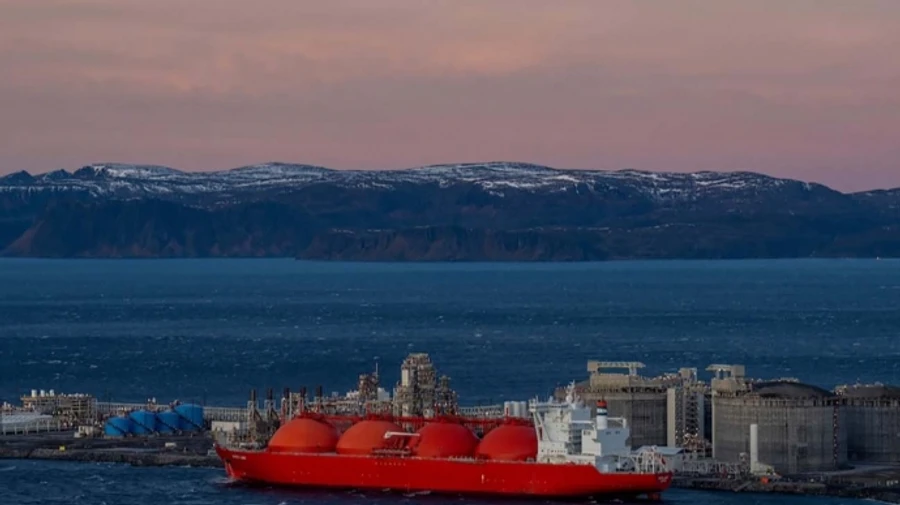 Russia's shadow fleet preparing new attempt to restart LNG exports, says Bloomberg