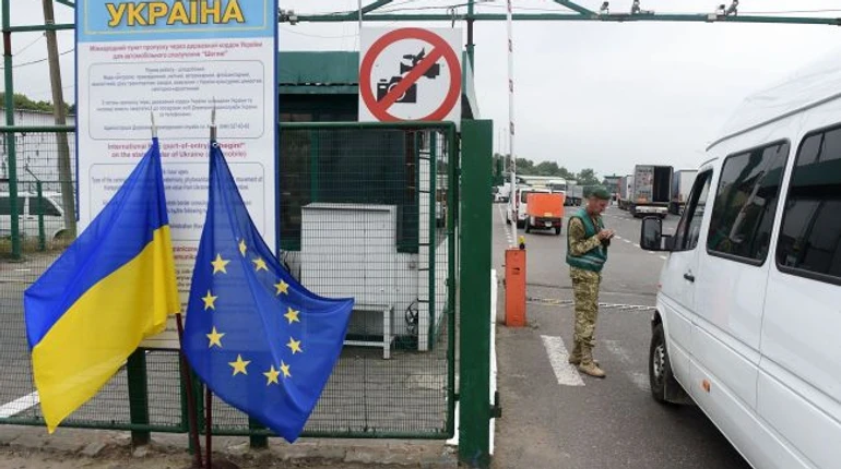 Cловаччина закривала кордон з Україною через російські Шахеди над Ужгородом