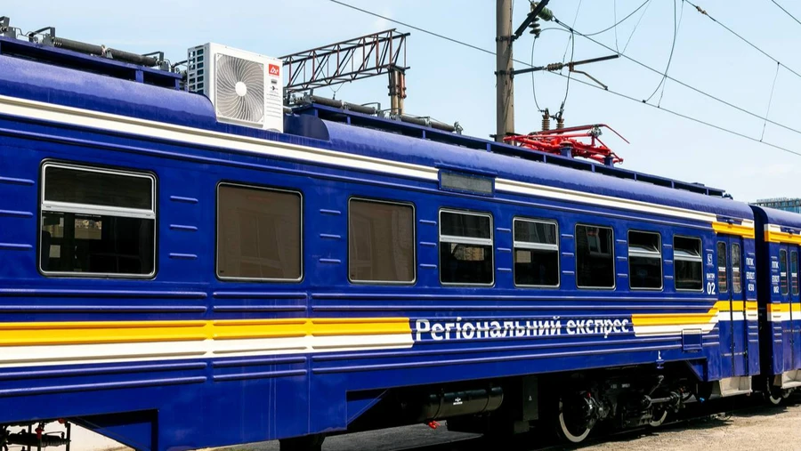 Россия атаковала железную дорогу в Житомирской области: есть пострадавший