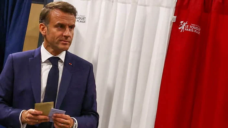 Макрон идет ва-банк: зачем он объявил досрочные выборы и какие риски это несет Украине