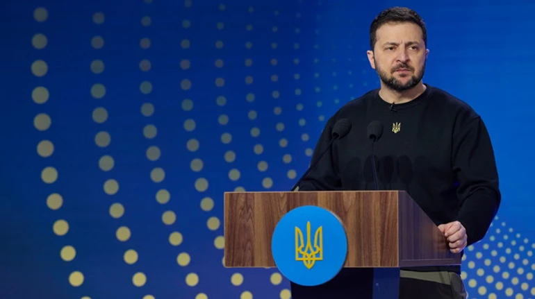 Восемь задач для послов Украины: речь Зеленского о дипломатии войны