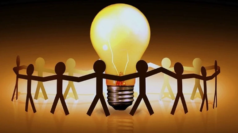 Енергетики подякували за кожну вимкнену лампочку: найсвідоміші українці зекономили 20%