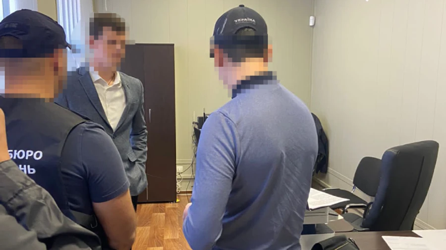 Продажа 1200 тонн изъятой кукурузы: ГБР разоблачила своего работника