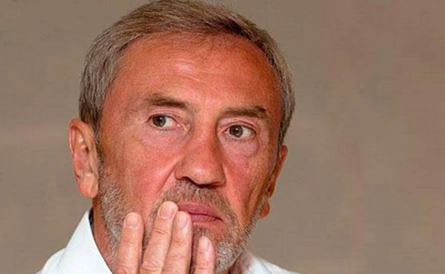 ГПУ викликає на допит Черновецького і його сина у справі вишок Бойка