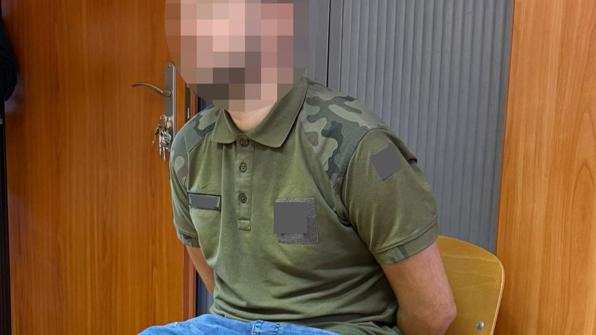У Польщі затримали чоловіка, який поранив ножем двох українців на ґрунті національності
