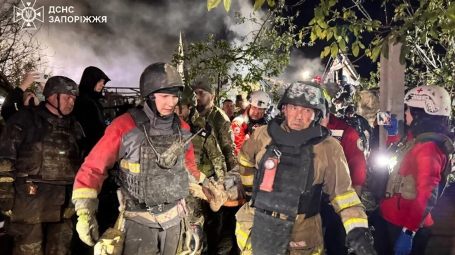 Two people freed from under rubble in Zaporizhzhia following Russian attack on 6 May – photos, video