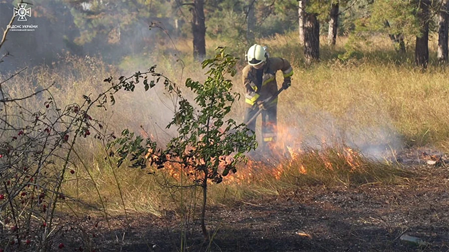 Russians hit infrastructure facility in Mykolaiv again 