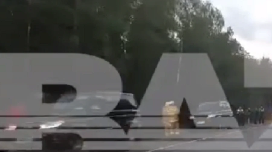 Drone falls and explodes in Kaluga Oblast in Russia