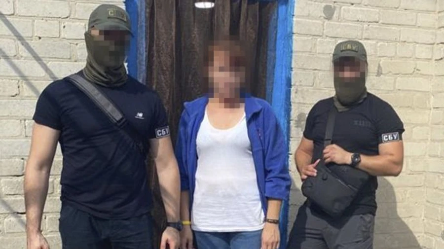 Жена выспрашивала у своего мужа-военного позиции ВСУ и передавала оккупантам - СБУ