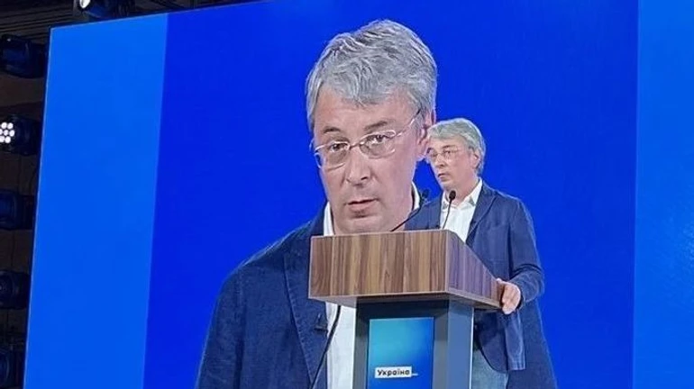 В Слуге народа еще не определились с преемником Ткаченко. А кандидат был