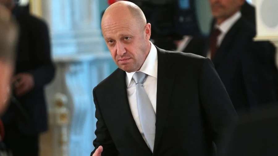 Суд обязал Навального выплатить повару Путина полмиллиона