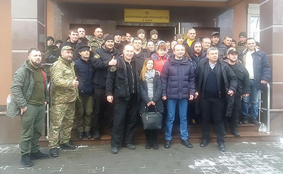 Задержанным под Соломенским судом активистам выбрали меры пресечения