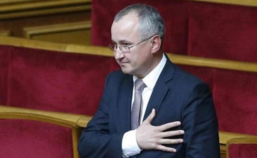 Сына Грицака устроили контролировать СБУ