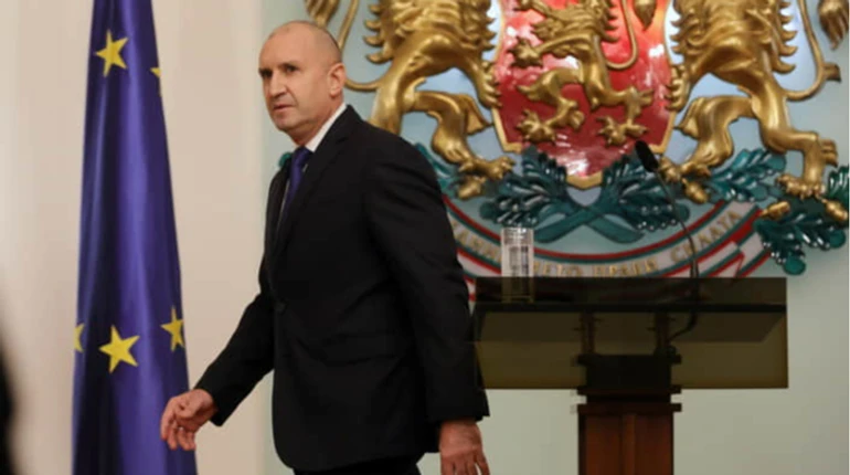 Відставка заради Росії: чому президент Болгарії йде з посади та які наслідки це матиме