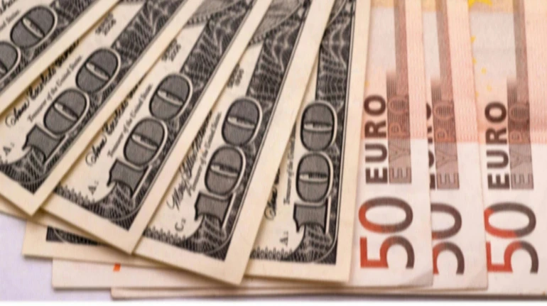 Нацбанк показав курс долара та євро на понеділок 16 лютого