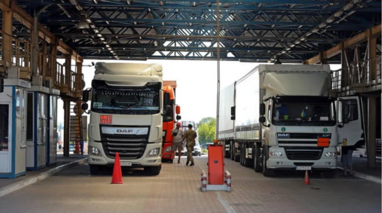 Розблокувати кордон: де не здатна допомогти єЧерга та як потрібно рухатися далі