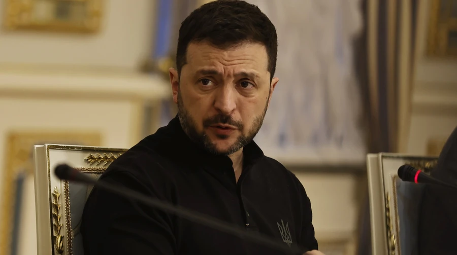 Зеленский заявил, что Украина строит систему противодействия теневому зерновому флоту России