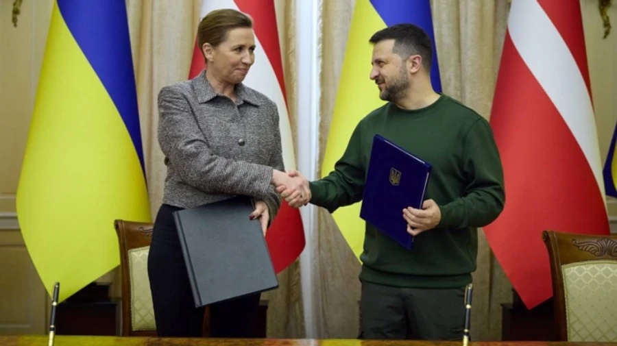 Премьер Дании: Надеюсь, до лета F-16 будут летать в украинском небе