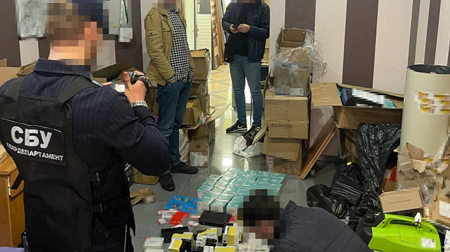 Полиция и СБУ прикрыли ботофермы, которые сообщали о минировании и терактах