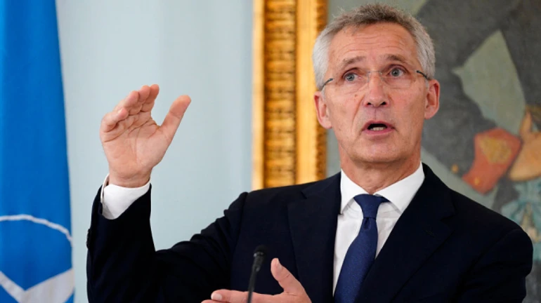 Столтенберг: наступление РФ на Донбассе застопорилось, однако война может быть долгой