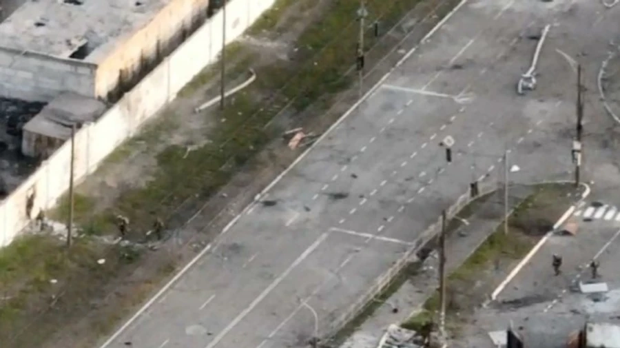 Mariupol: Russia launched a ground operation in the morning - Russians are trying to capture Azovstal