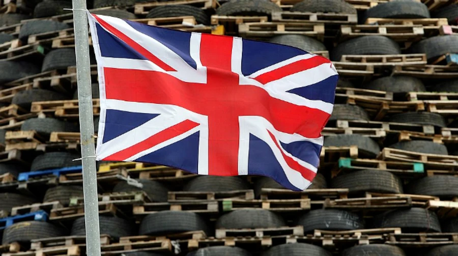 В Минобороны Британии объяснили, почему удары авиации РФ настолько неточные