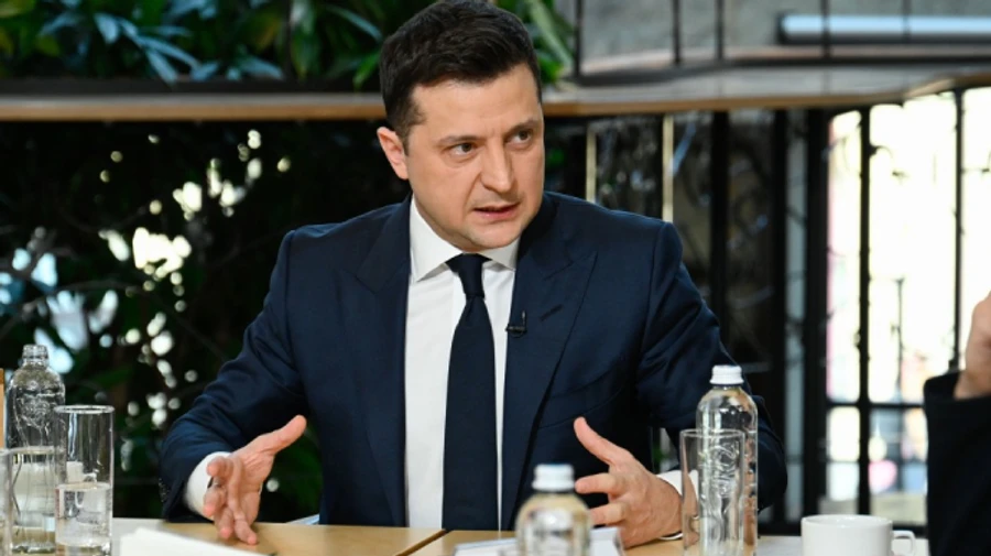 Зеленский о президентстве: Если будут давить, я никуда не уйду