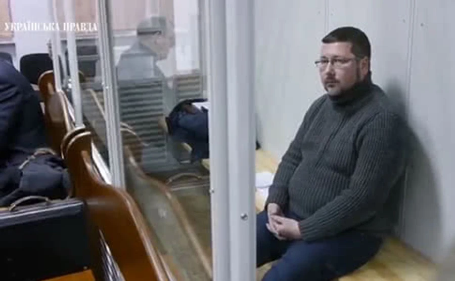 Суд відпустив додому обвинуваченого в держзраді протокольника Гройсмана