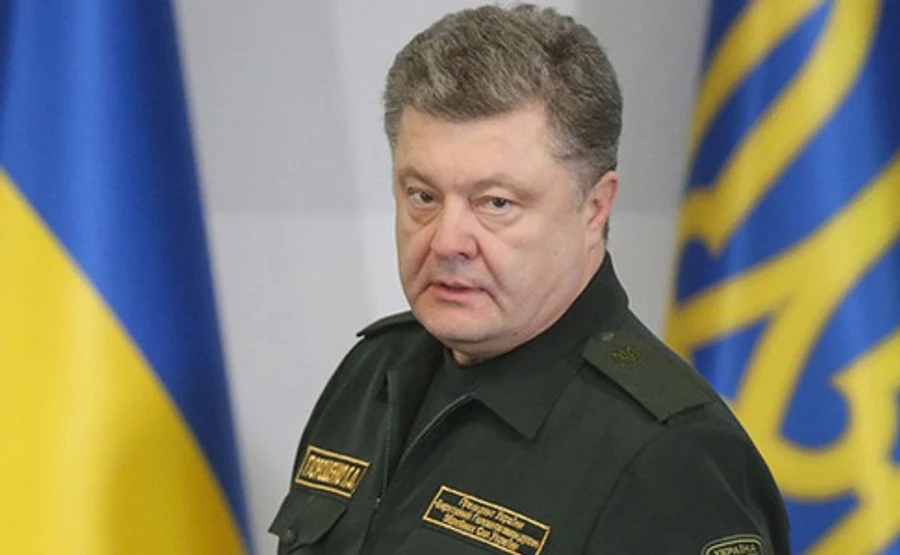 За обстріл Авдіївки відповідальна Росія і її бойовики – Порошенко