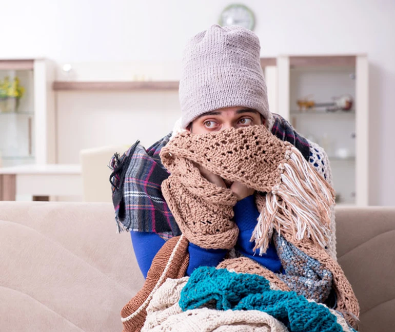 Как не превратиться в льдину, когда дома холодно? Советы на период морозов и отключений