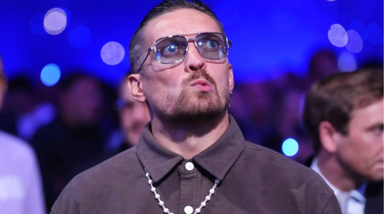 Дай мне миллиард долларов и получишь трилогию: Усик обратился к Фьюри