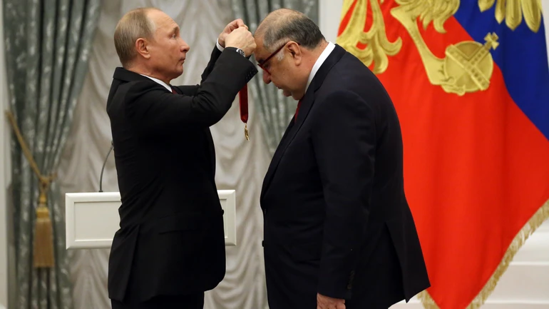 Улюблений олігарх Путіна. Хто такий Алішер Усманов і як він позбувся санкцій ЄС