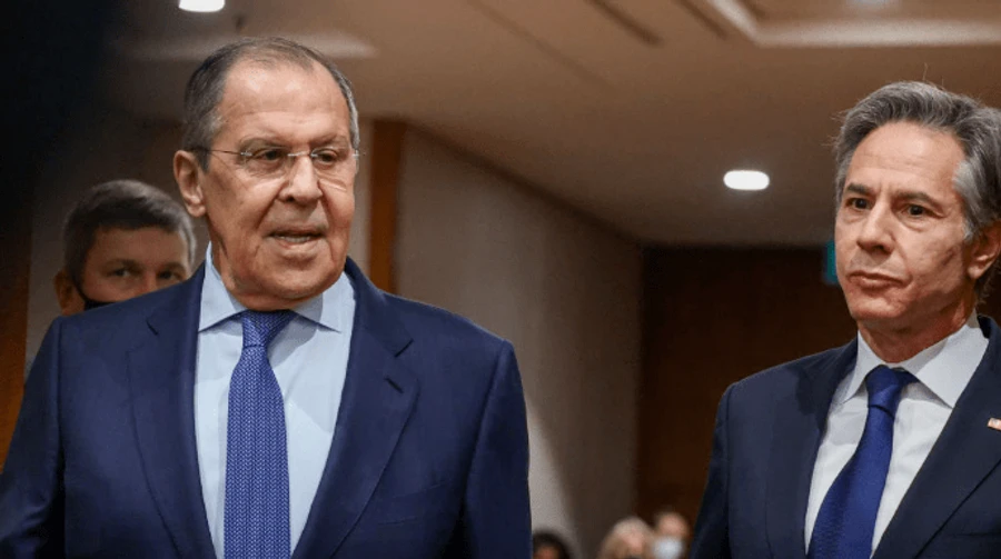 Держдеп: Блінкен незабаром зустрінеться з Лавровим, “якщо не буде вторгнення”