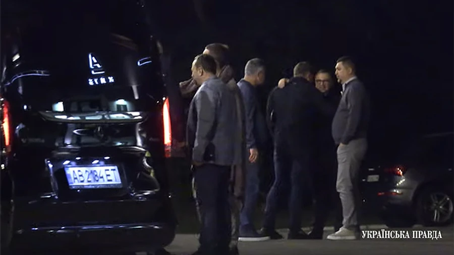 Суддя Вовк святкував у ресторані разом з колегами, експрокурором і екснардепом