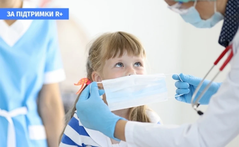 Моя дитина захворіла на коронавірус. Чи варто мені хвилюватися?