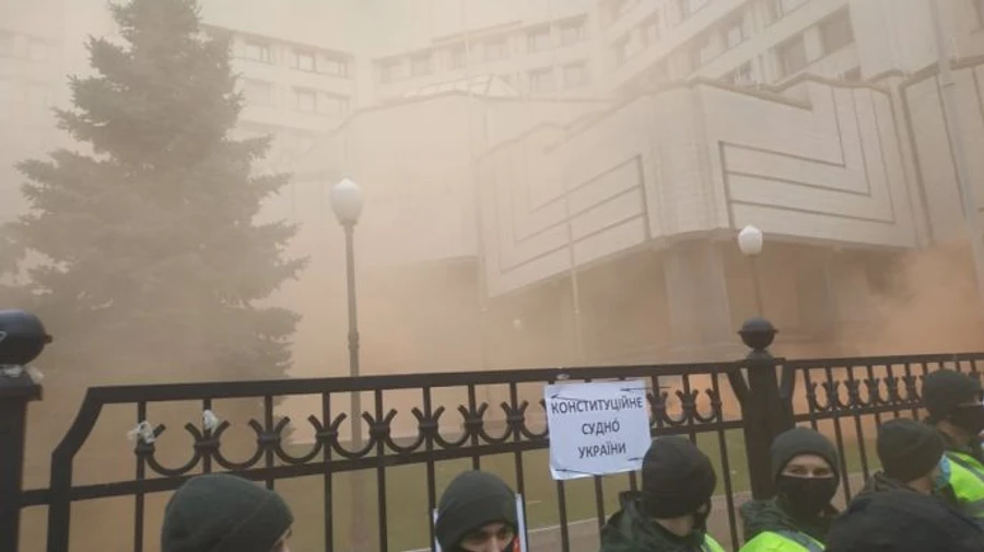 В Европарламенте высказались против роспуска КСУ, как предлагает Зеленский