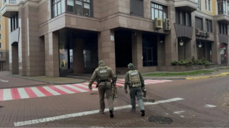 Юрчишин показав, на яких журналістів збирали папочки в бек-офісі Міндіча