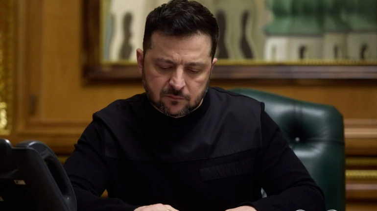 Зеленський після розмови з Трампом: Тристороння зустріч буде на початку березня