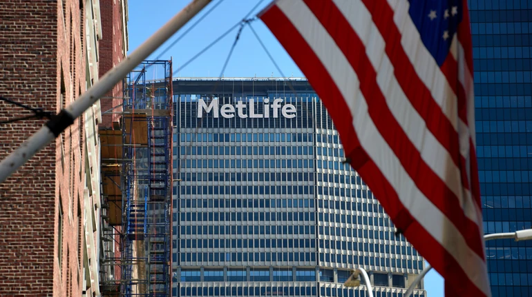Американцы прощаются с украинской жизнью: MetLife продали польской PZU