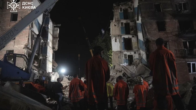 Ракетний удар по Києву: кількість постраждалих зросла до 117, під завалами знайшли тіло дитини