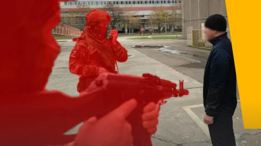 Російські окупанти незаконно позбавили волі 13 працівників ЗАЕС 