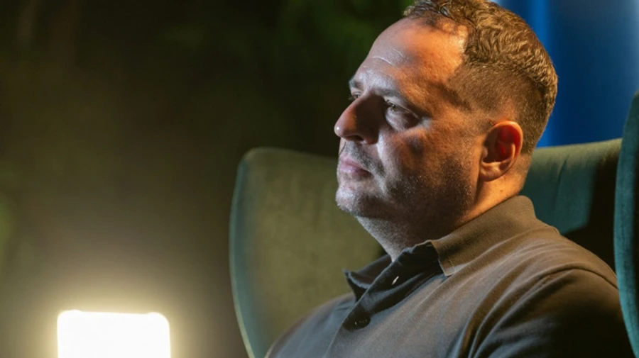 Щоб зупинити війну, треба швидко зруйнувати економіку Росії – Єрмак