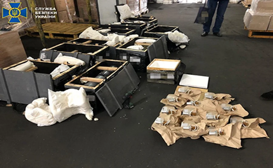 В Україні відмивали російські комплектуючі для продажу в Азію – СБУ