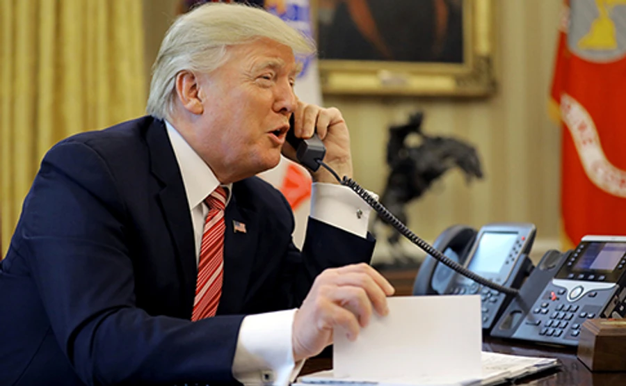 Трамп поговорил по телефону с представителем Талибана